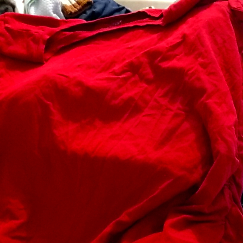 1 red shirt